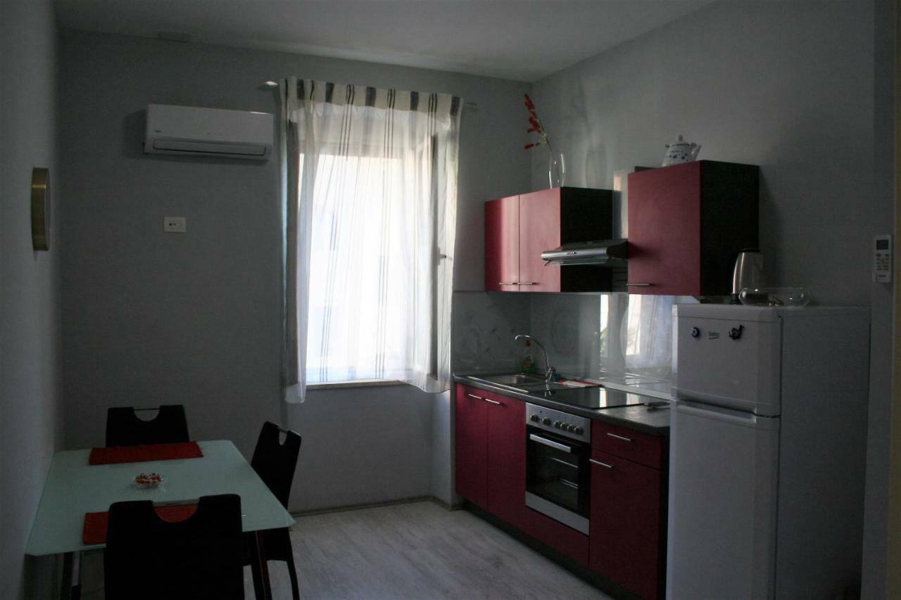 Pavelin Apartments Split Exterior foto